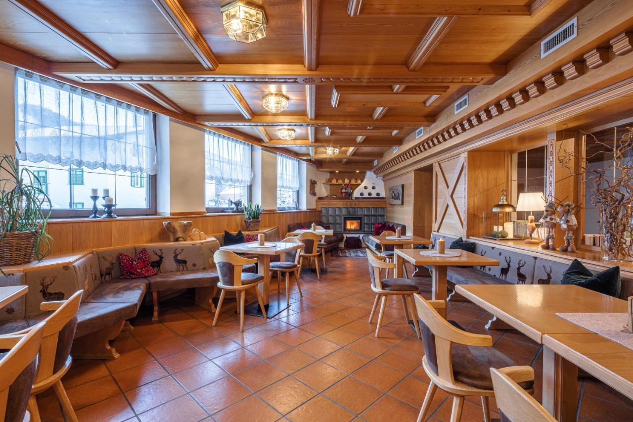 Hotel Nele Ziano di Fiemme Esterno foto