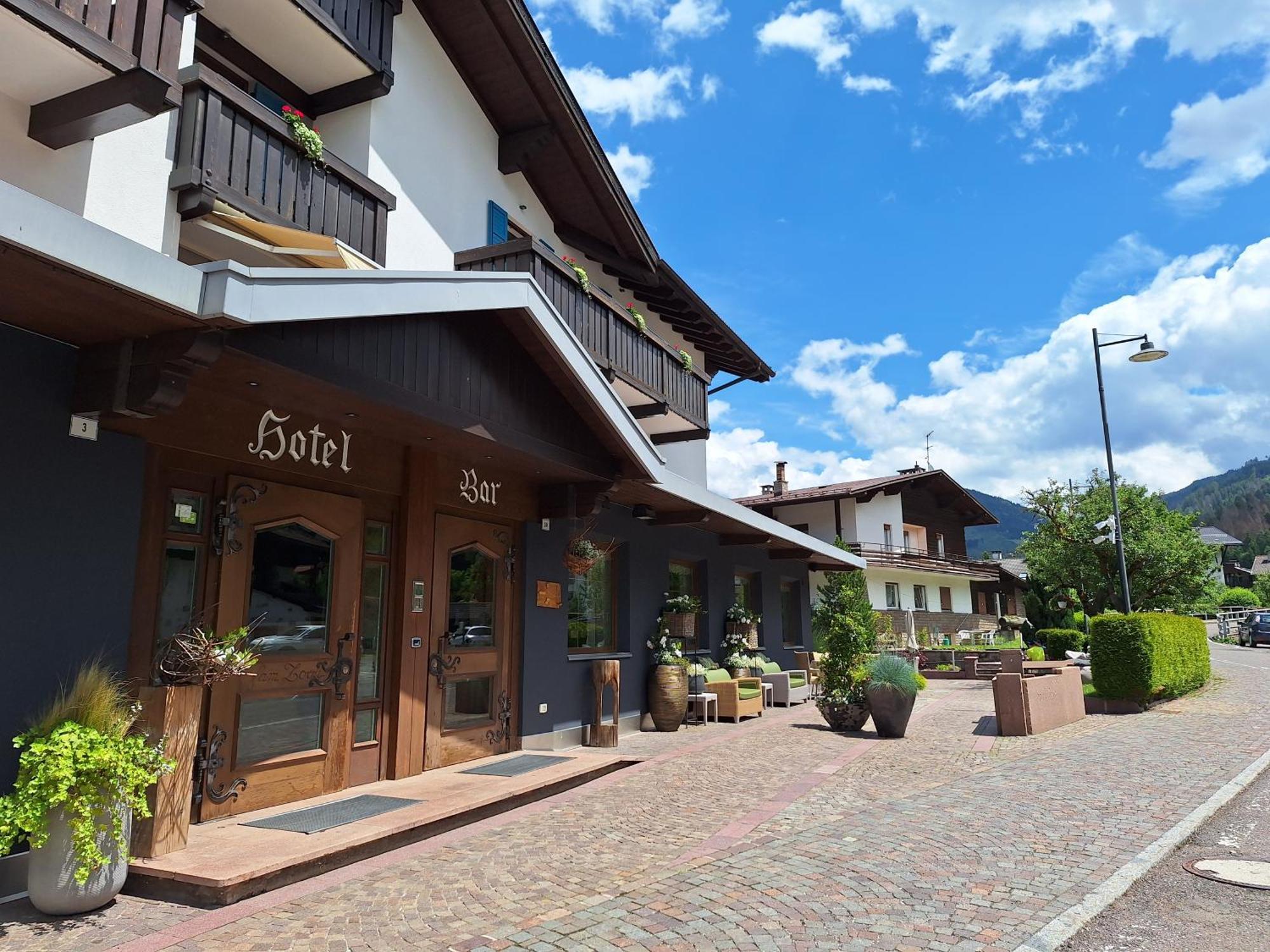 Hotel Nele Ziano di Fiemme Esterno foto